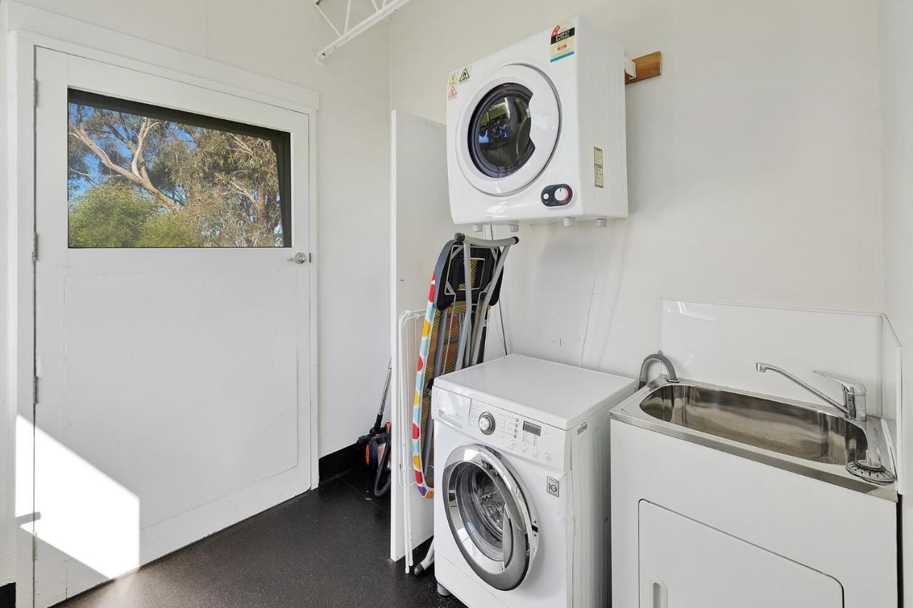Appartamento Harmony At Tower Hill Koroit Esterno foto